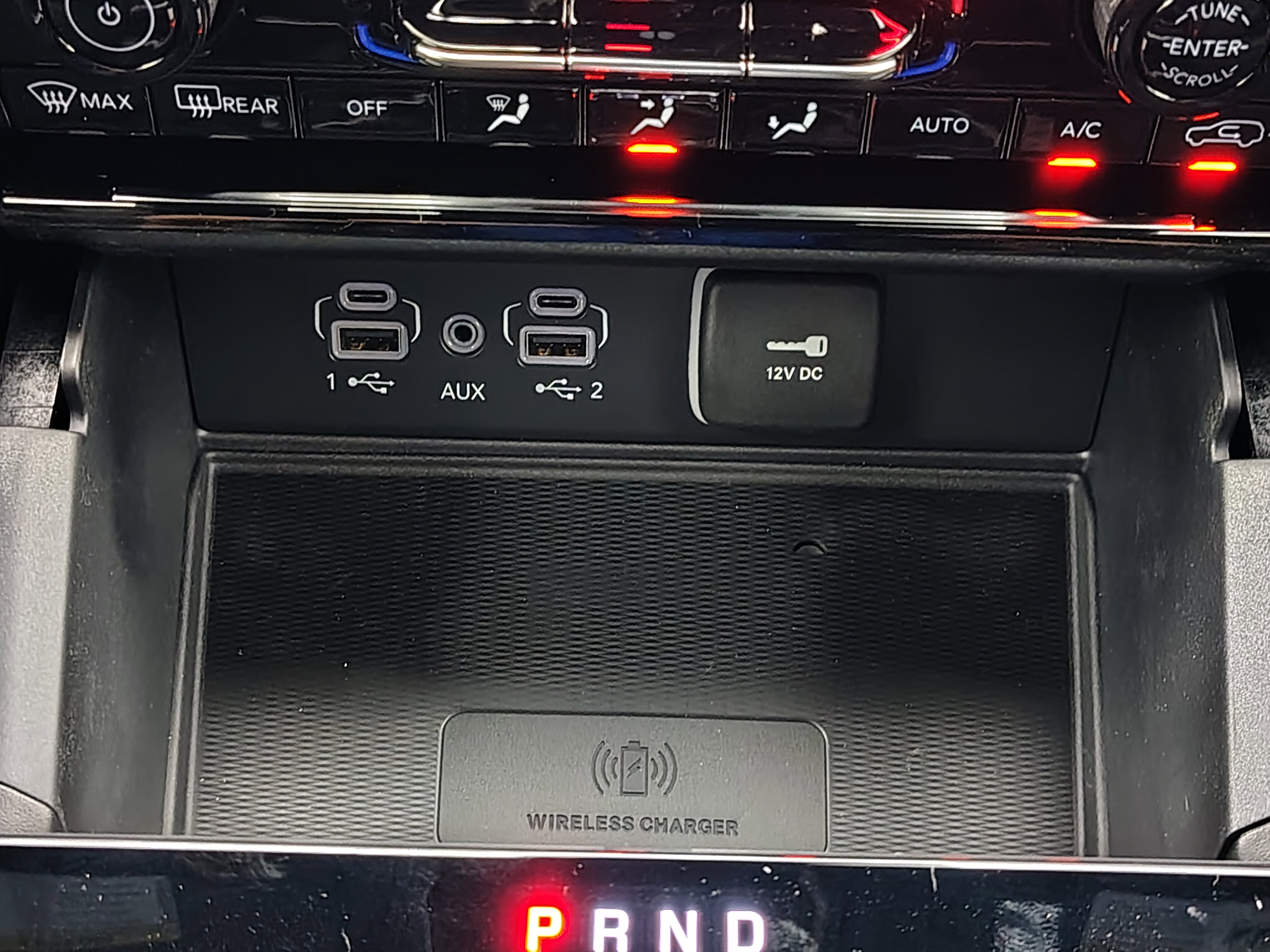 New 2025 Jeep Grand Cherokee Altitude image 29