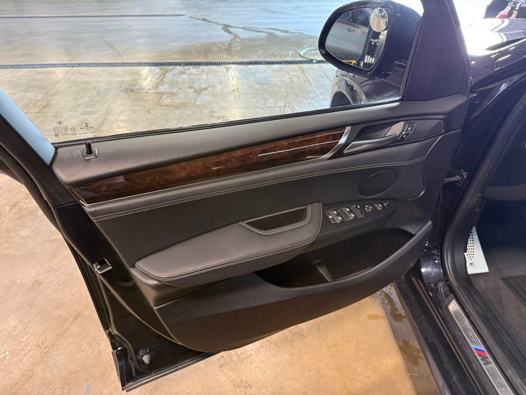 Used 2017 BMW X3 xDrive28i image 9
