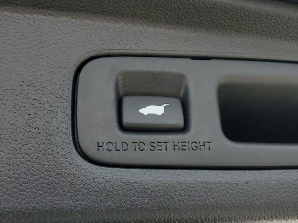 Used 2024 Honda CR-V EX-L image 10