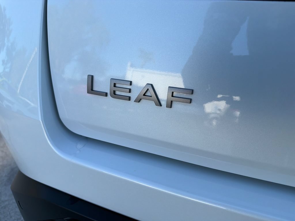 New 2026 Nissan Leaf SV+ FWD image 9
