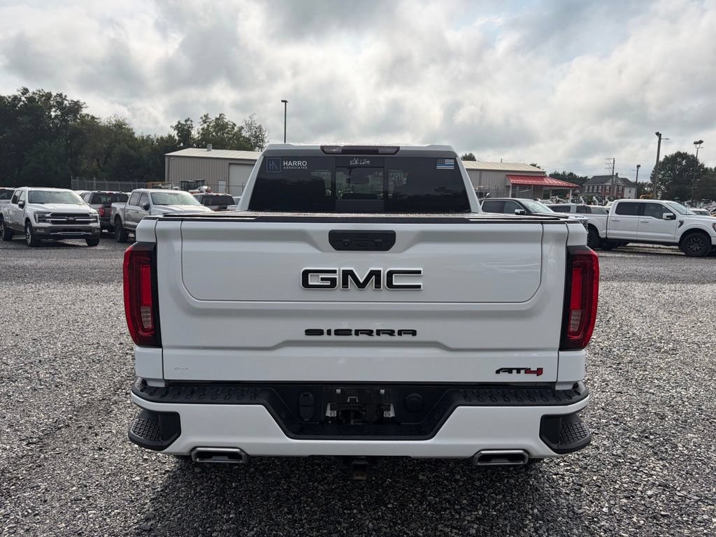 Used 2022 GMC Sierra 1500 AT4 w/ AT4 Preferred Package AWD/4WD image 9