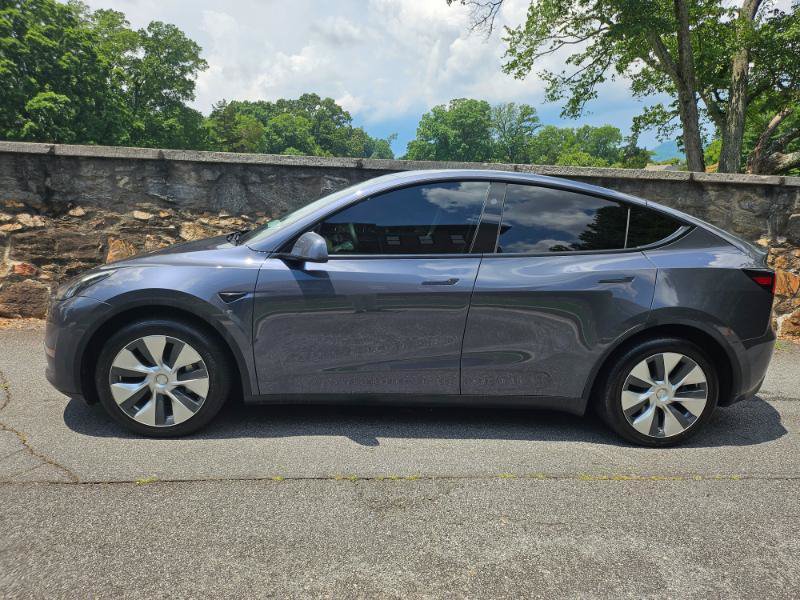 Used 2023 Tesla Model Y Long Range AWD/4WD image 8