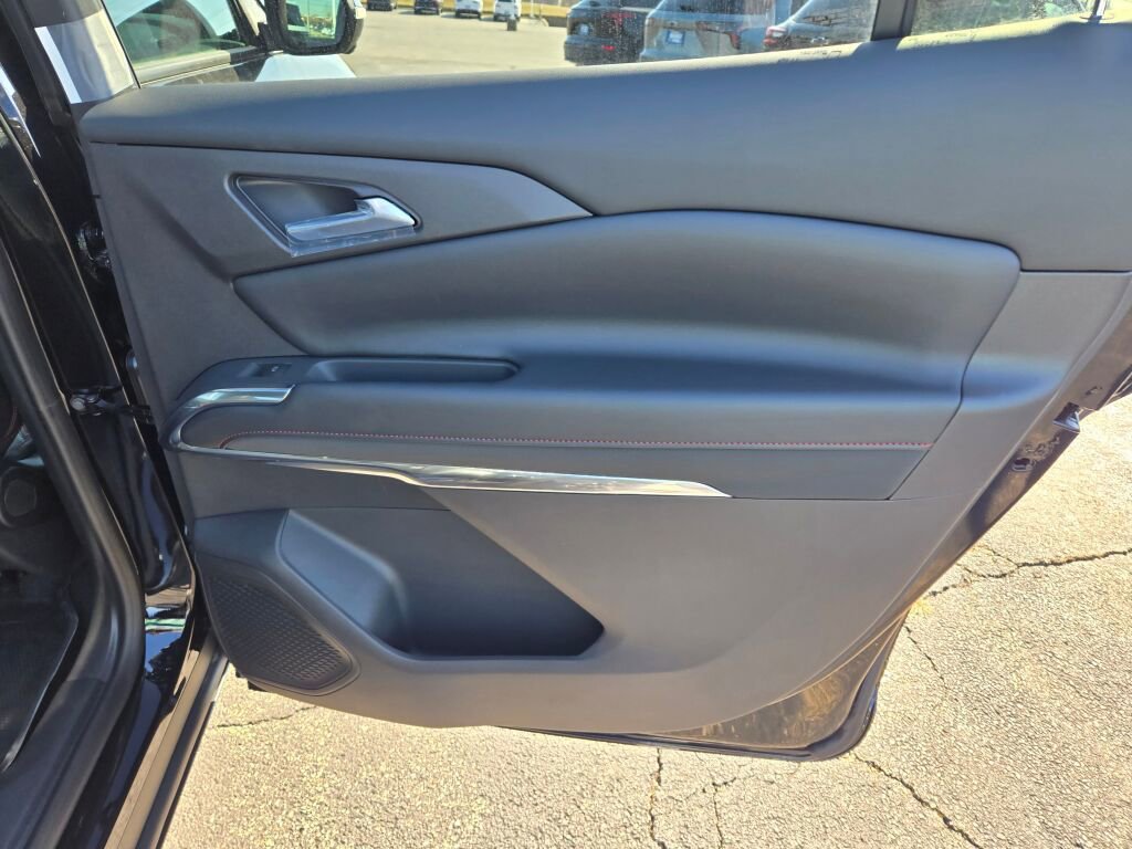 New 2026 Chevrolet Traverse Z71 w/ Driver Confidence Package image 10