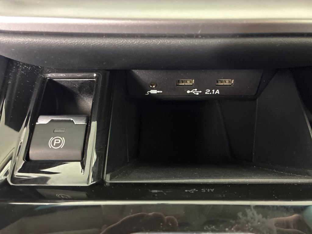 Certified 2022 Subaru Outback Premium image 22