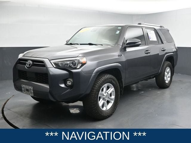 Used 2022 Toyota 4Runner SR5 Premium w/ Moonroof Package AWD/4WD image 5