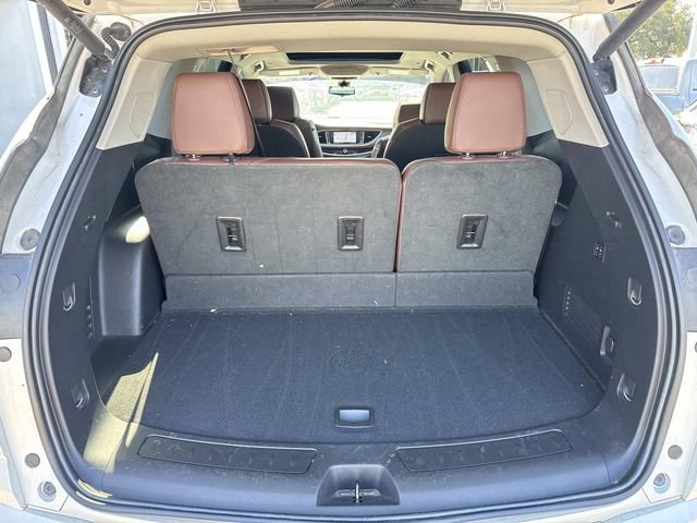 Used 2020 Buick Enclave Avenir w/ Avenir Technology Package image 10