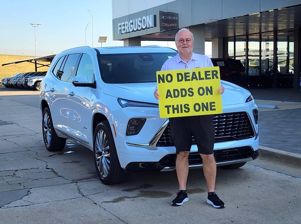 New 2026 Buick Enclave Avenir w/ Super Cruise Package