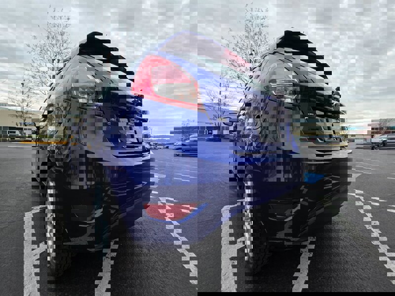 Used 2014 Ford Fiesta SE w/ Equipment Group 201A image 12