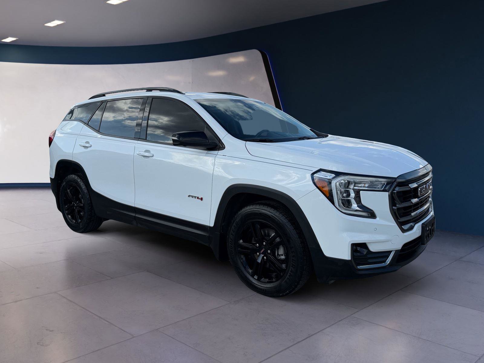 Used 2022 GMC Terrain AT4 w/ Infotainment Package II image 7
