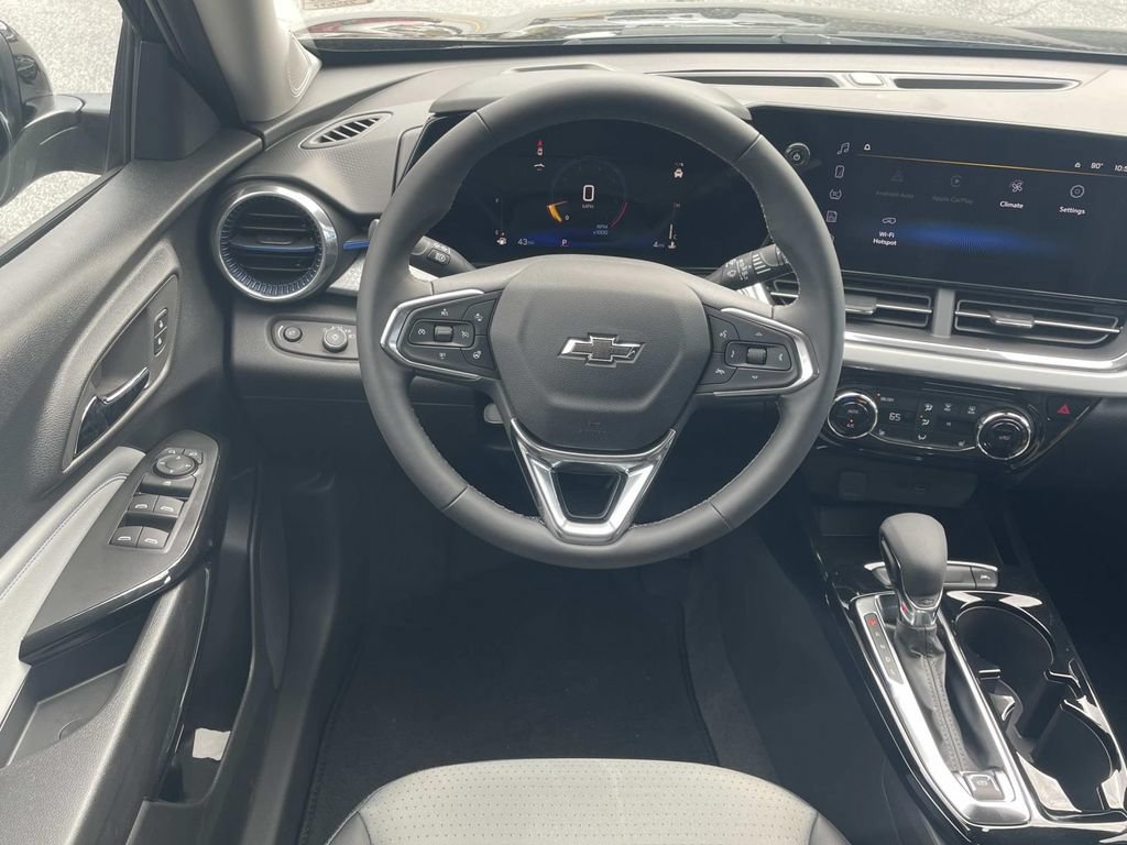 New 2026 Chevrolet Trax LT w/ Driver Confidence Package FWD image 12