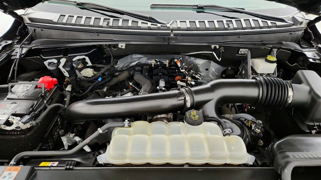 Used 2023 Ford Expedition Limited image 28