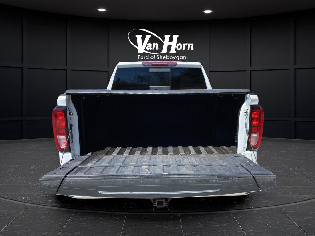 Used 2024 GMC Sierra 1500 Elevation w/ Elevation Premium Package AWD/4WD image 9
