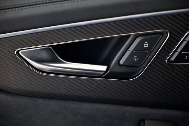 New 2026 Audi RS Q8 performance image 16