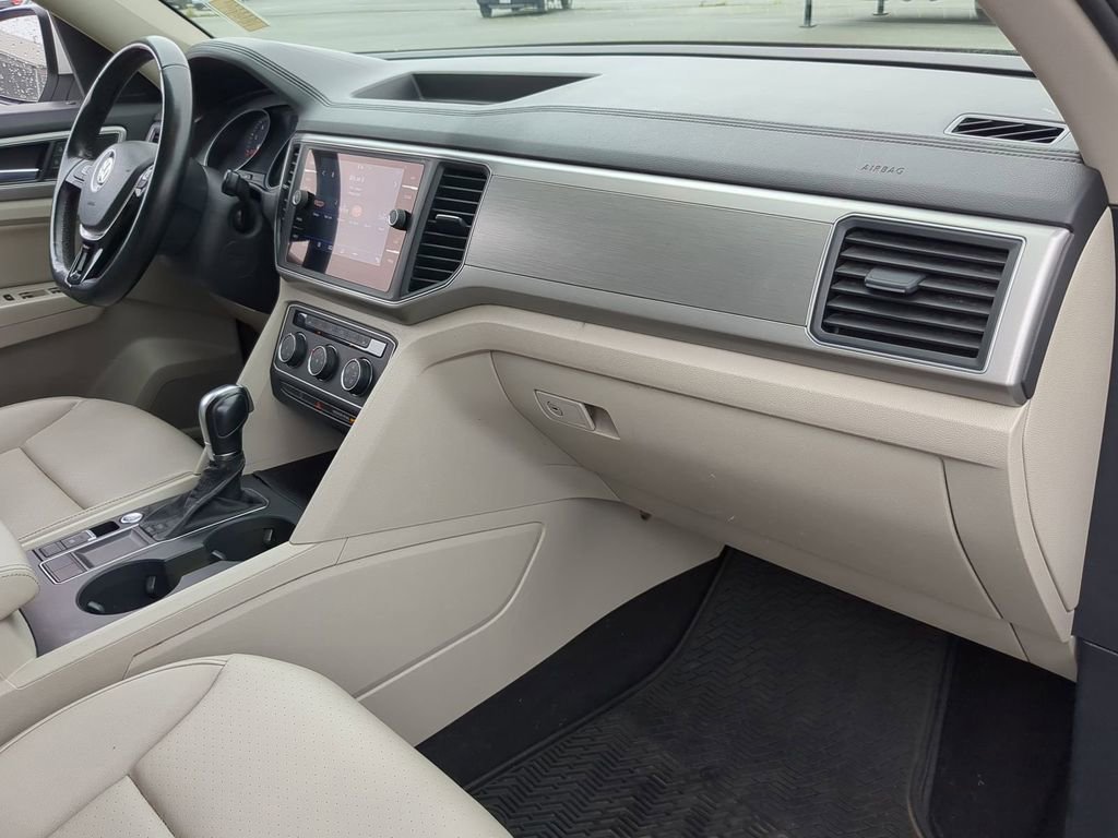 Used 2018 Volkswagen Atlas SE image 19