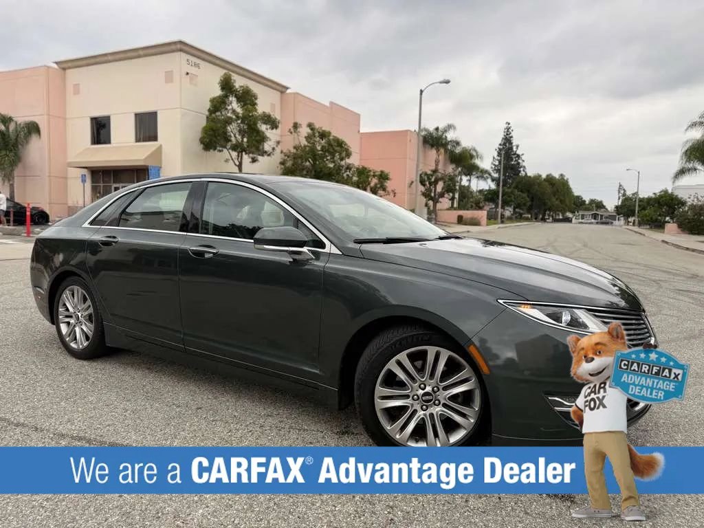 Used 2015 Lincoln MKZ w/ Equipment Group 101A Select FWD image 3