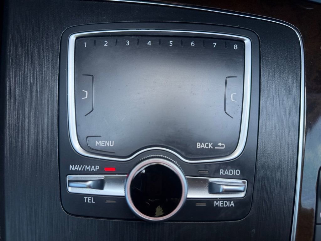 Used 2019 Audi Q5 2.0T Premium Plus w/ Premium Plus Package image 24