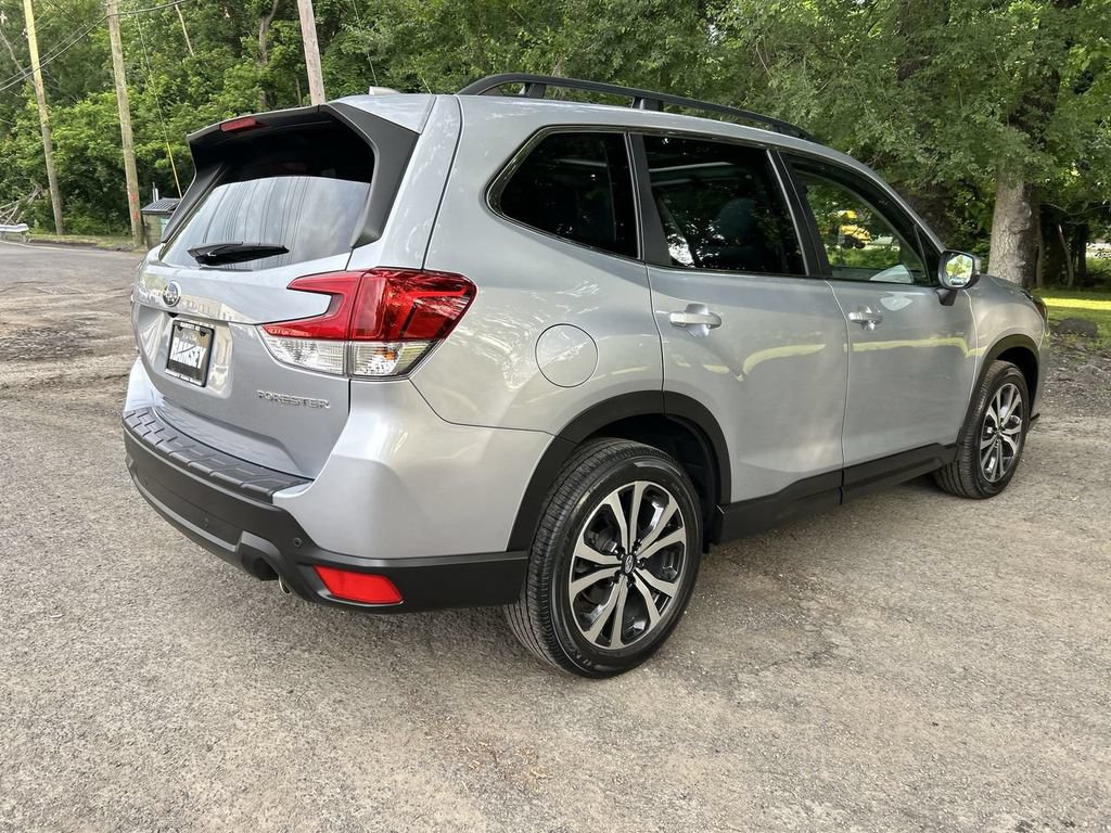 Certified 2023 Subaru Forester Limited AWD/4WD image 8