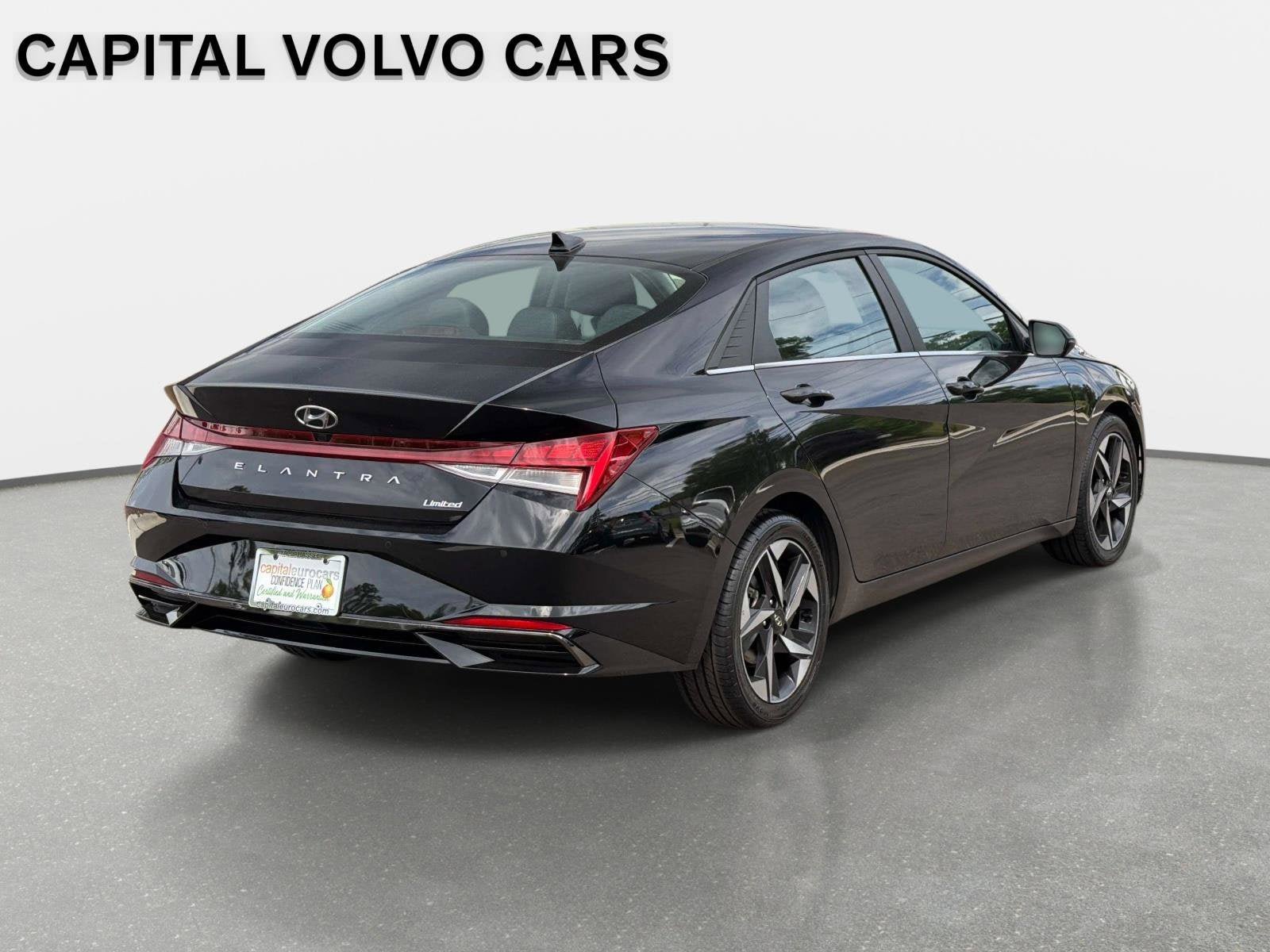 Used 2023 Hyundai Elantra Limited FWD image 6