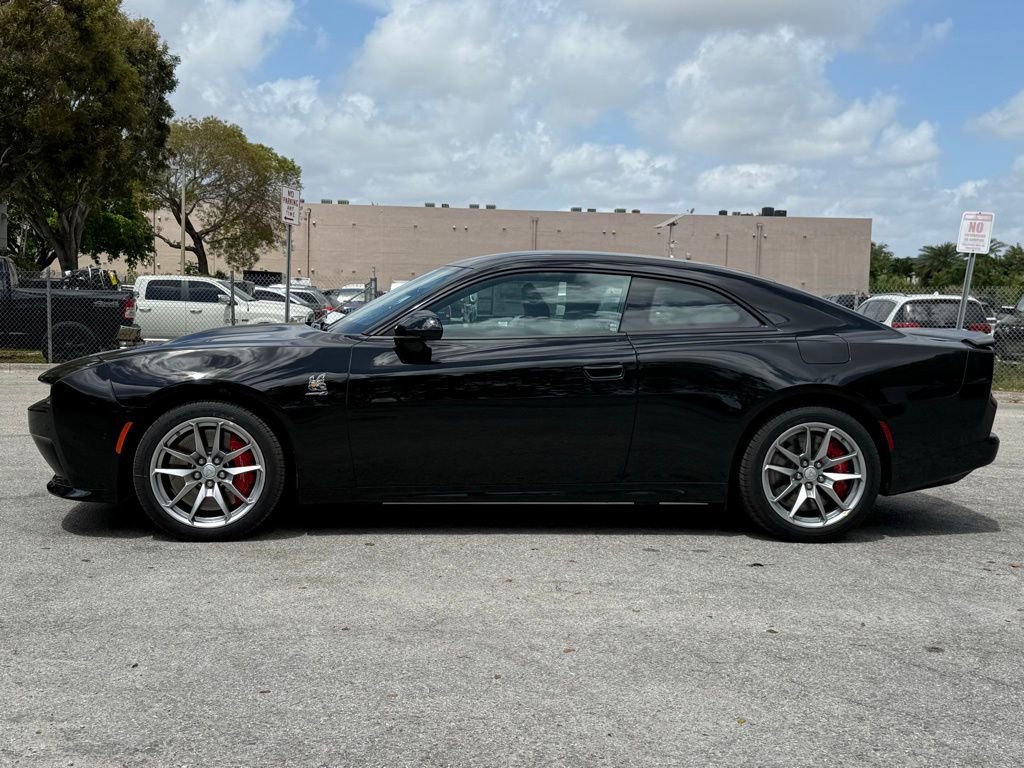 New 2025 Dodge Charger Daytona Scat Pack w/ Track Pack AWD/4WD image 7