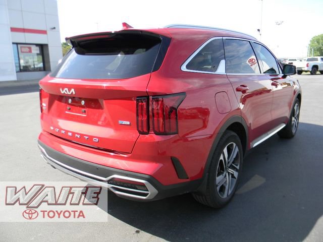 Used 2022 Kia Sorento SX AWD/4WD image 2