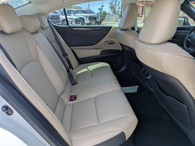 Used 2020 Lexus ES 300h FWD image 20