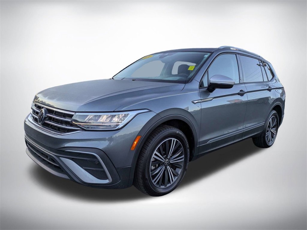 Used 2024 Volkswagen Tiguan Wolfsburg Edition image 8