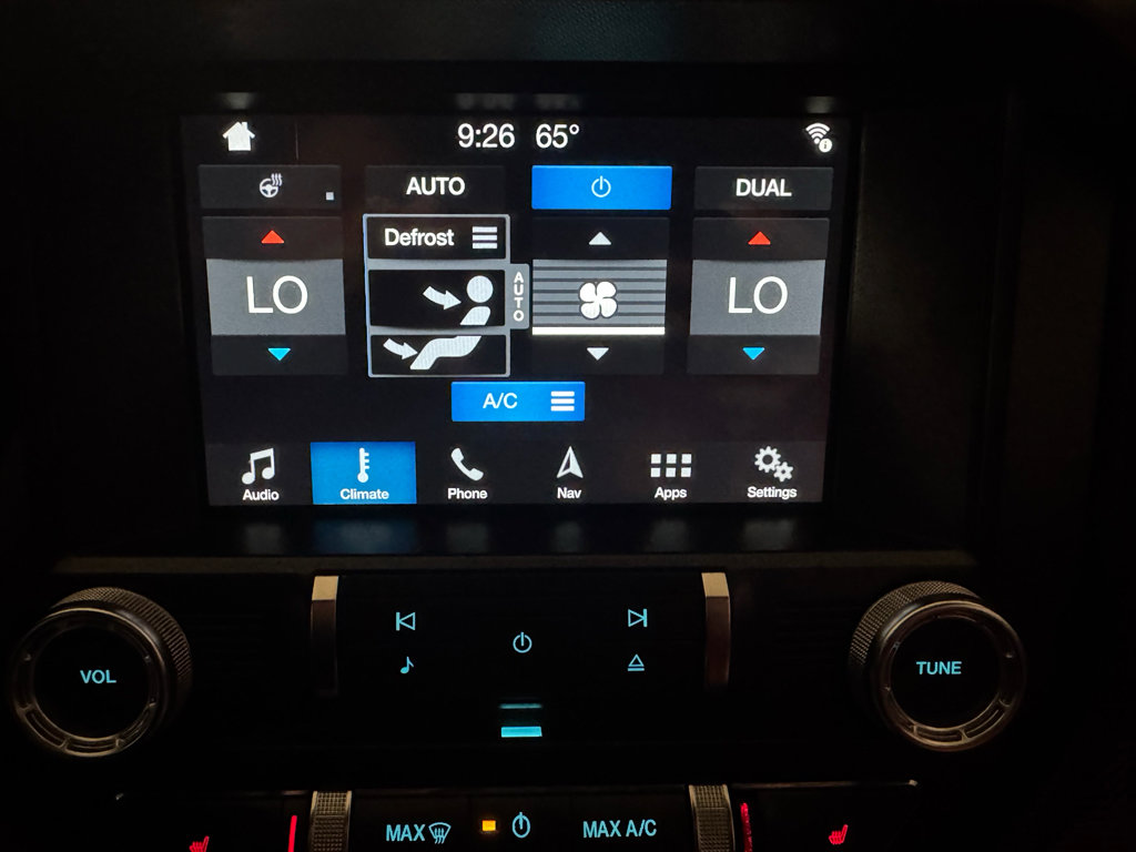 Used 2018 Ford Mustang Premium w/ Equipment Group 201A RWD image 30