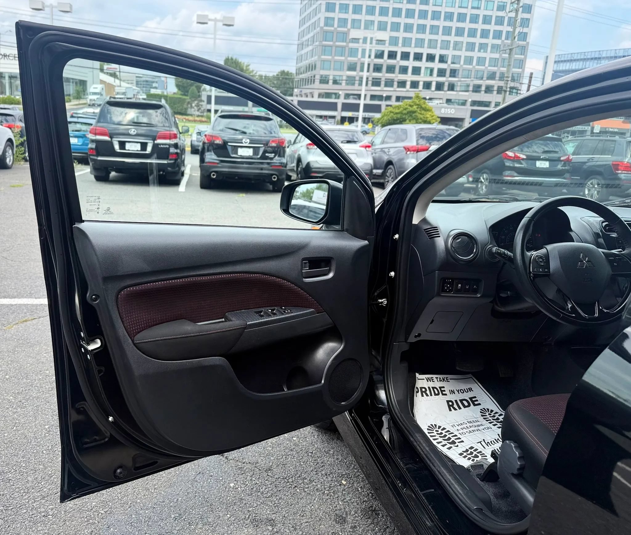 Used 2024 Mitsubishi Mirage G4 Black Edition FWD image 9