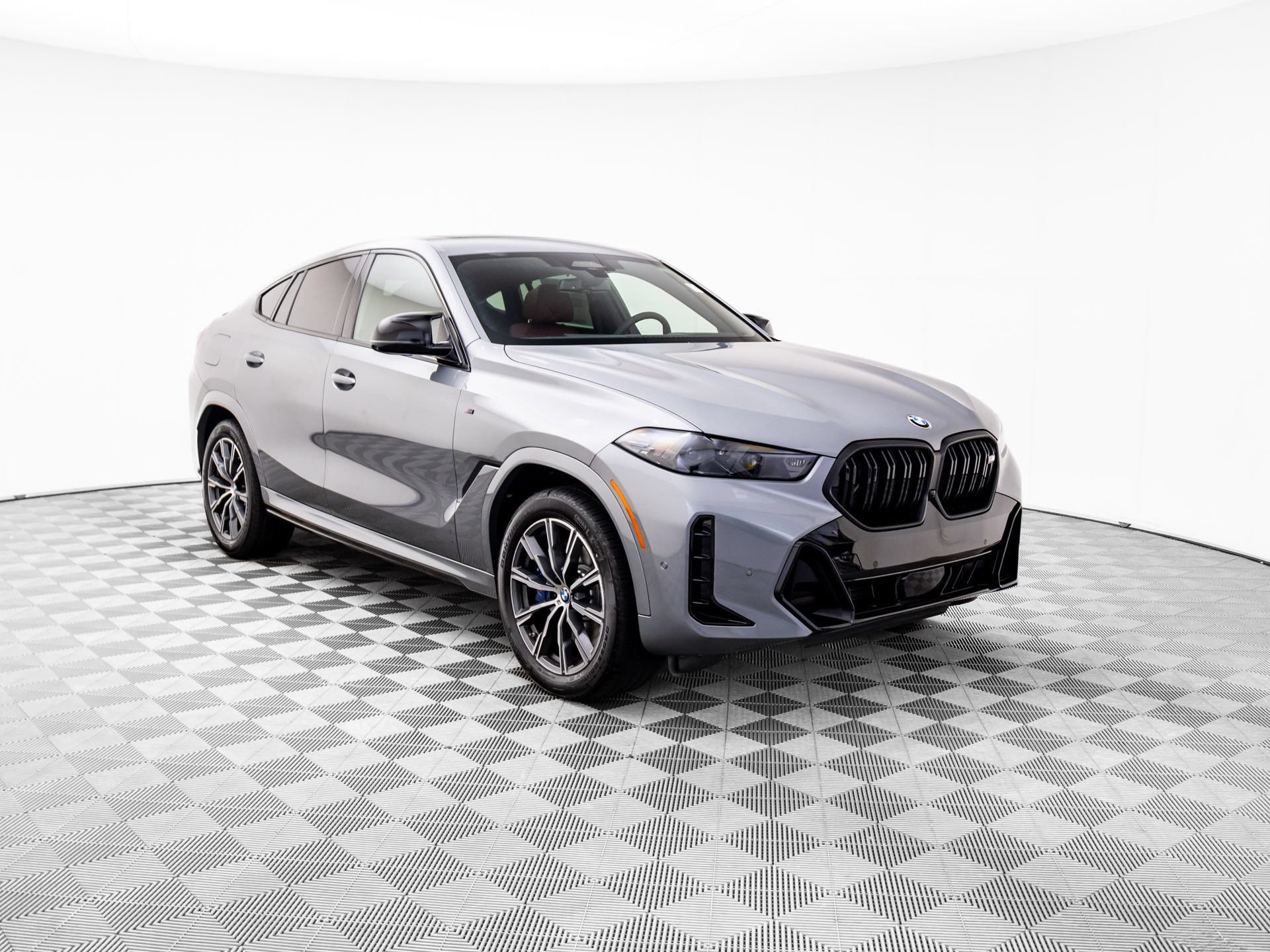 Used 2026 BMW X6 M60i AWD/4WD image 7