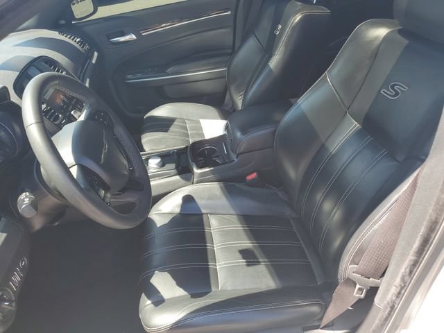 Used 2022 Chrysler 300 S RWD image 16