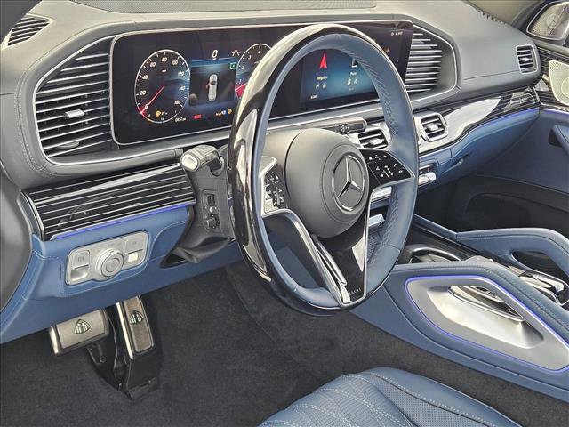 New 2026 Mercedes-Benz Maybach GLS 600 4MATIC video 3