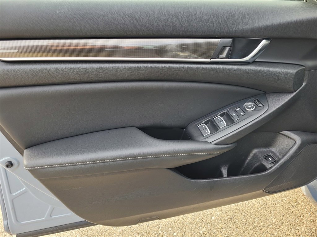 Used 2022 Honda Accord Sport image 17