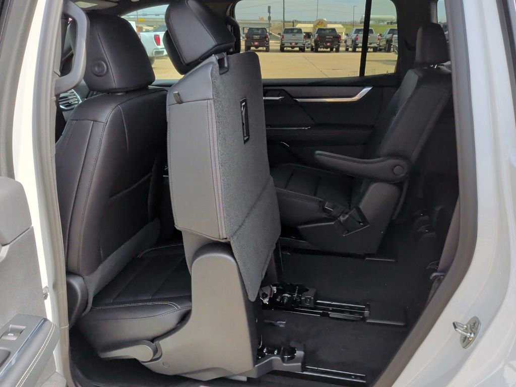 New 2026 GMC Acadia Elevation w/ Black Edition image 37