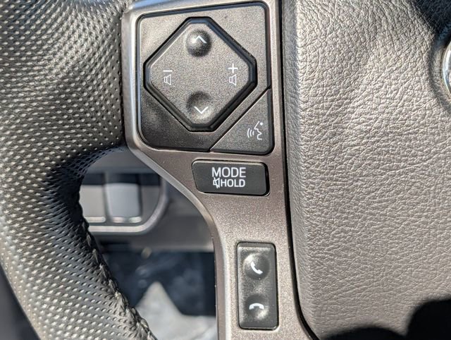 Used 2022 Toyota Tacoma SR5 image 21