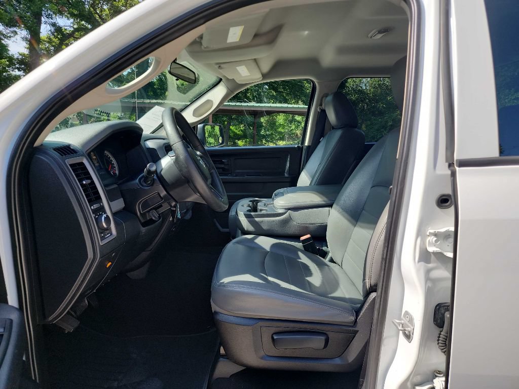 Used 2015 RAM 1500 Tradesman RWD image 17