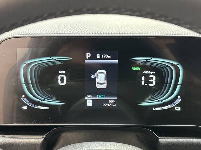 Certified 2023 Kia Niro EX Touring image 19