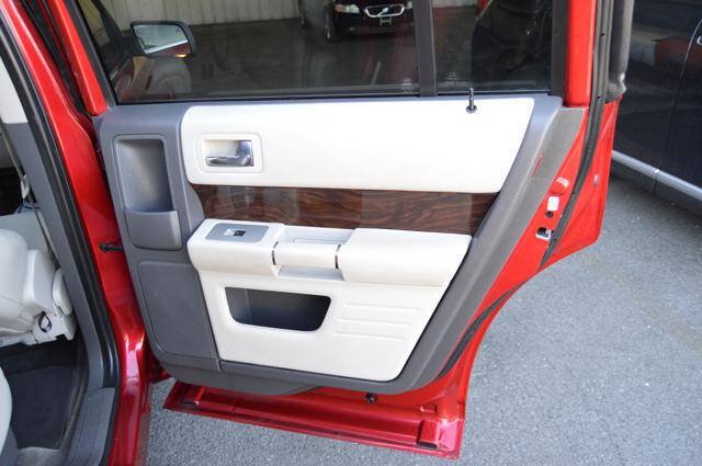 Used 2012 Ford Flex SEL w/ Equipment Group Order Code FWD image 61