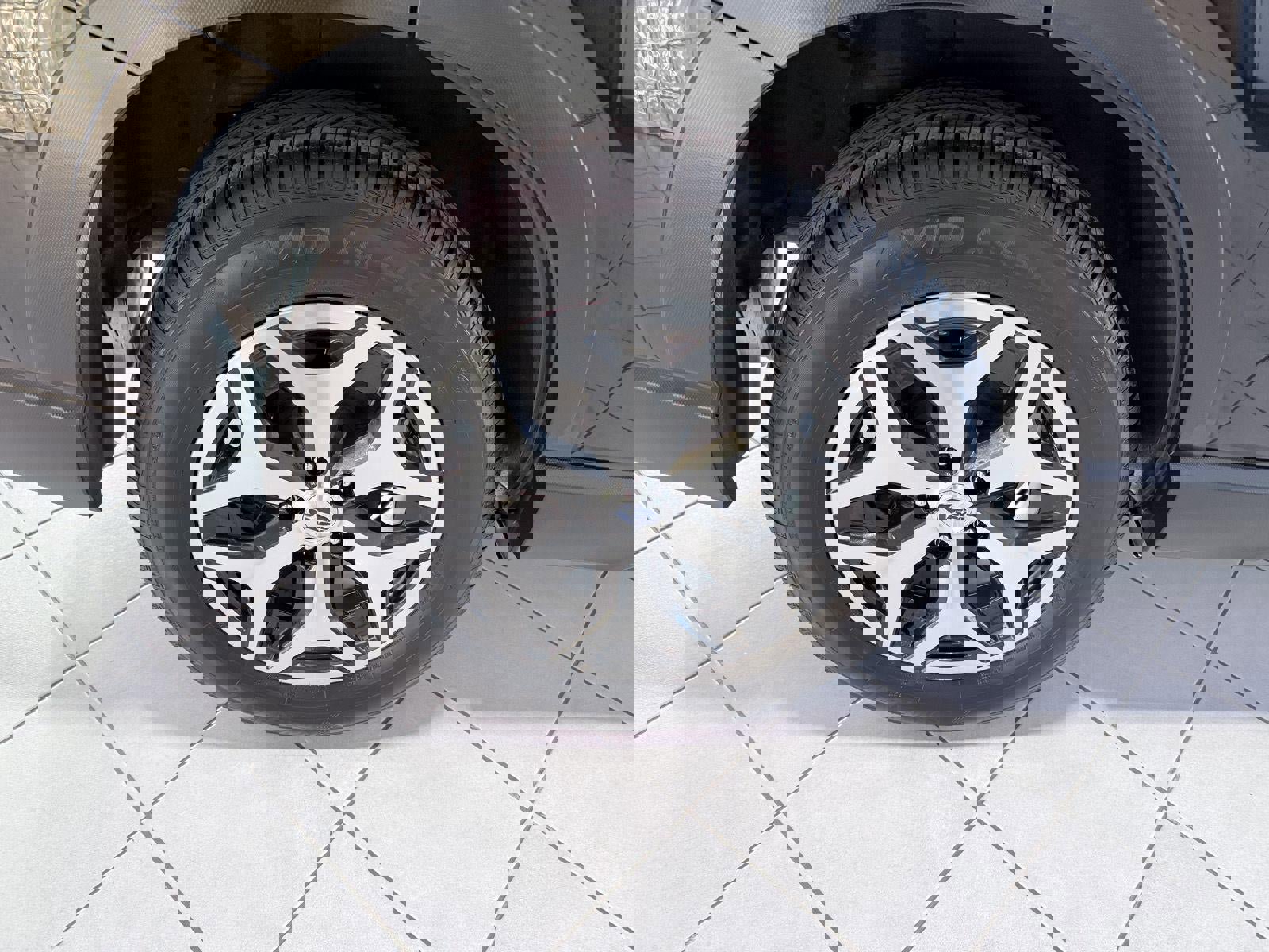 Used 2022 Subaru Forester Premium image 38