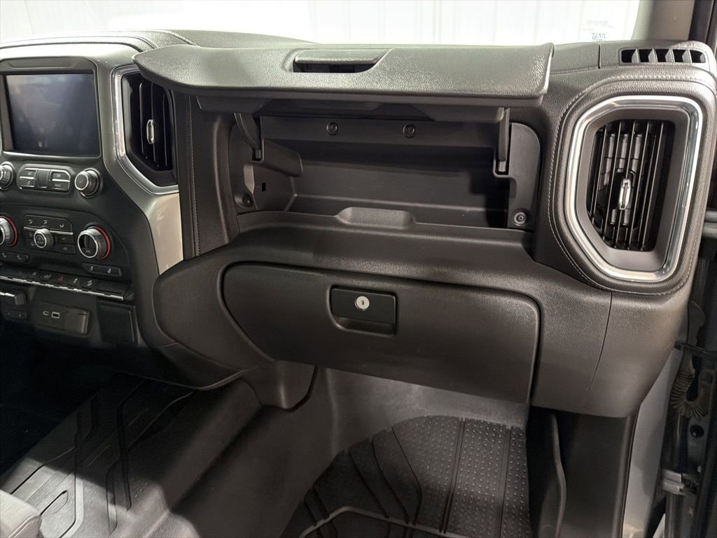 Used 2021 Chevrolet Silverado 1500 RST image 25