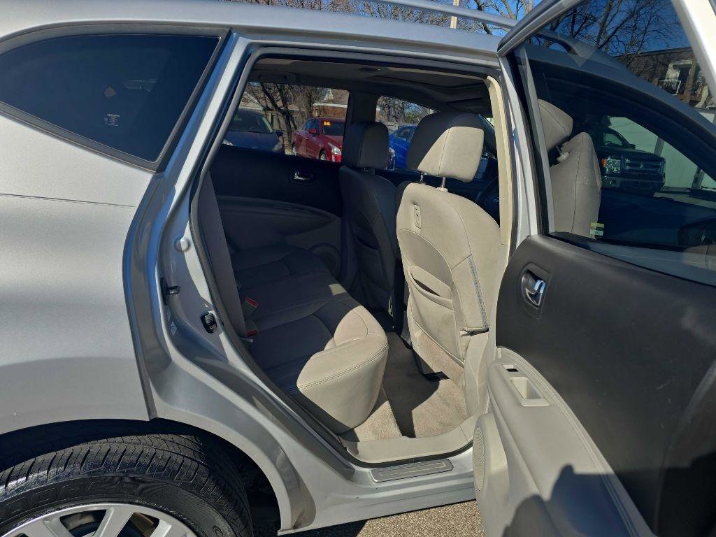 Used 2012 Nissan Rogue SL image 29