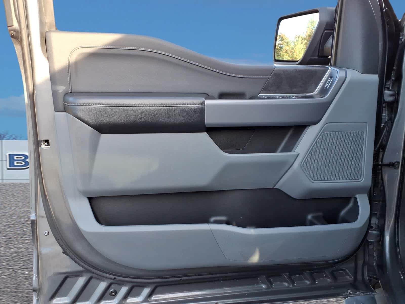 Used 2025 Ford F150 XLT w/ Equipment Group 301A Standard AWD/4WD image 11