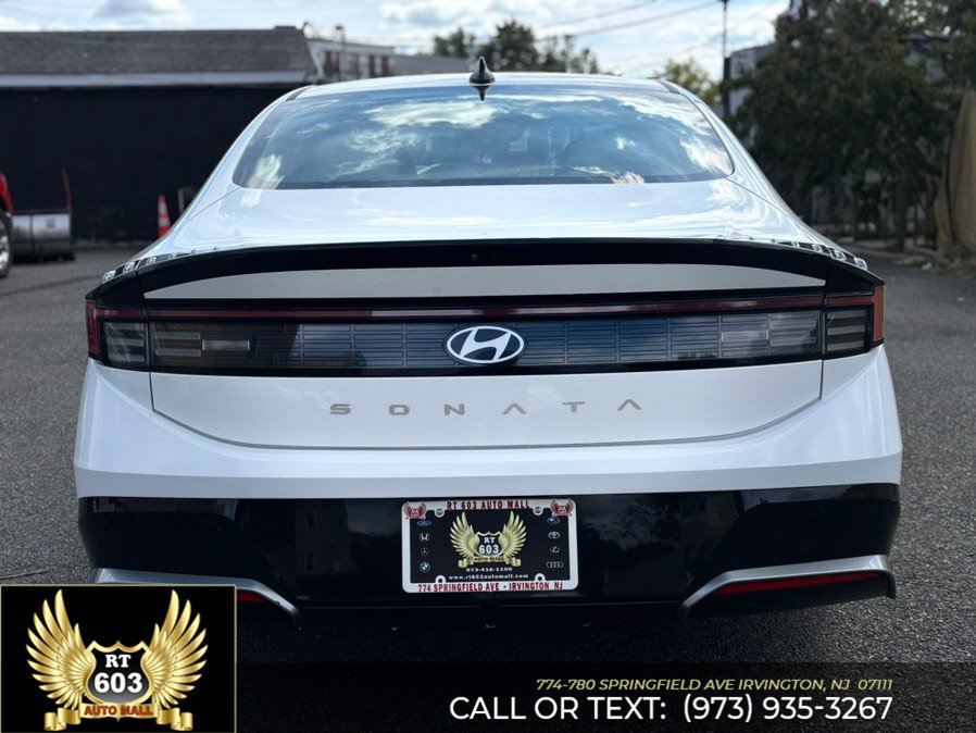 Used 2024 Hyundai Sonata SEL FWD image 5