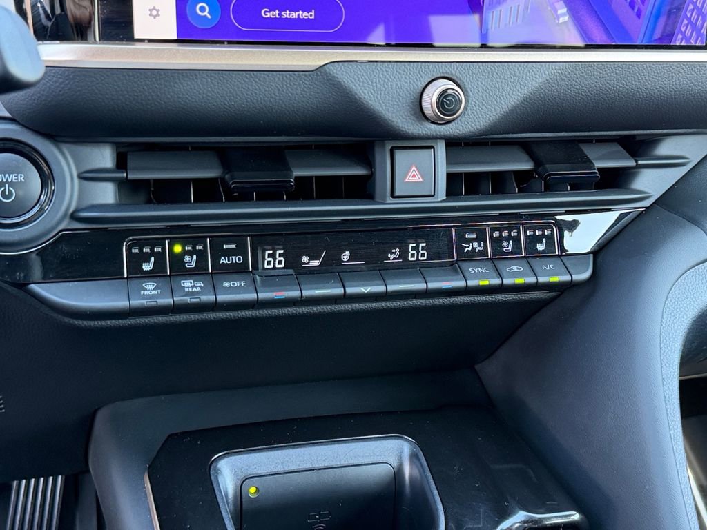 Used 2025 Toyota Crown Signia w/ Advanced Technology Package AWD/4WD image 22