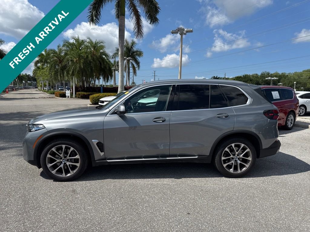 Used 2026 BMW X5 xDrive40i w/ Climate Comfort Package AWD/4WD image 2