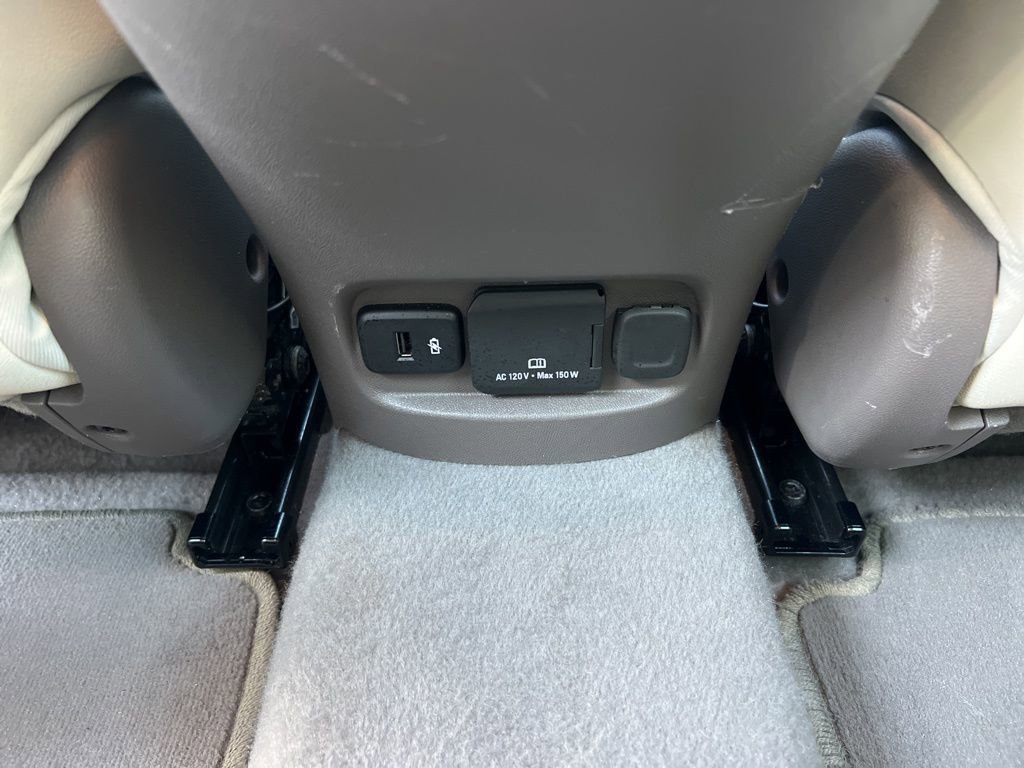 Used 2024 Chevrolet Malibu LT image 30