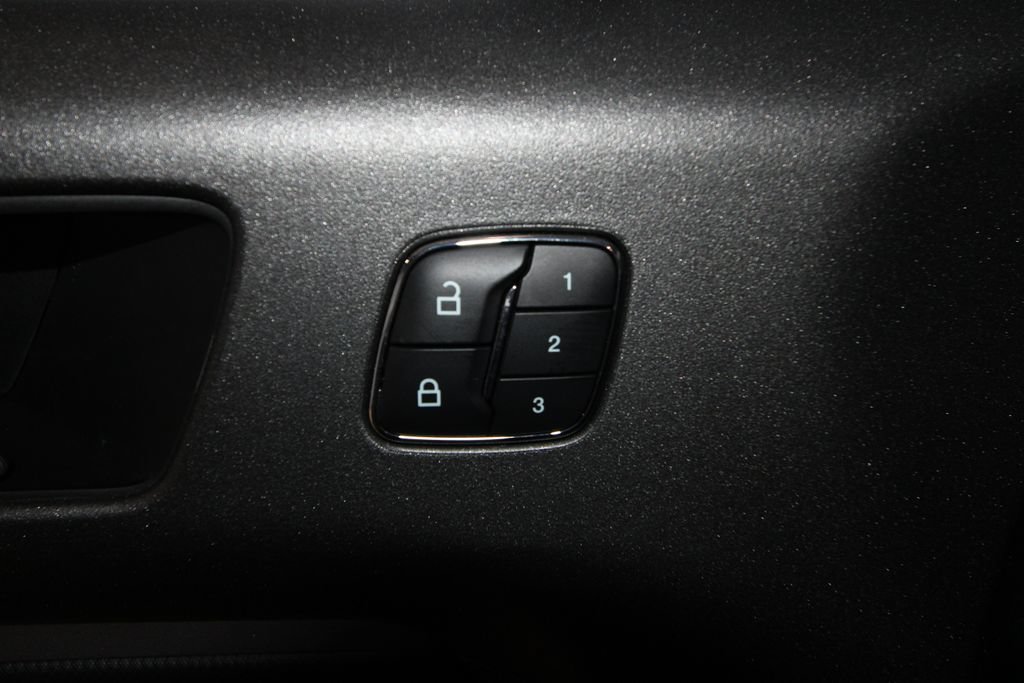 Used 2025 Ford Bronco Sport Badlands AWD/4WD image 9