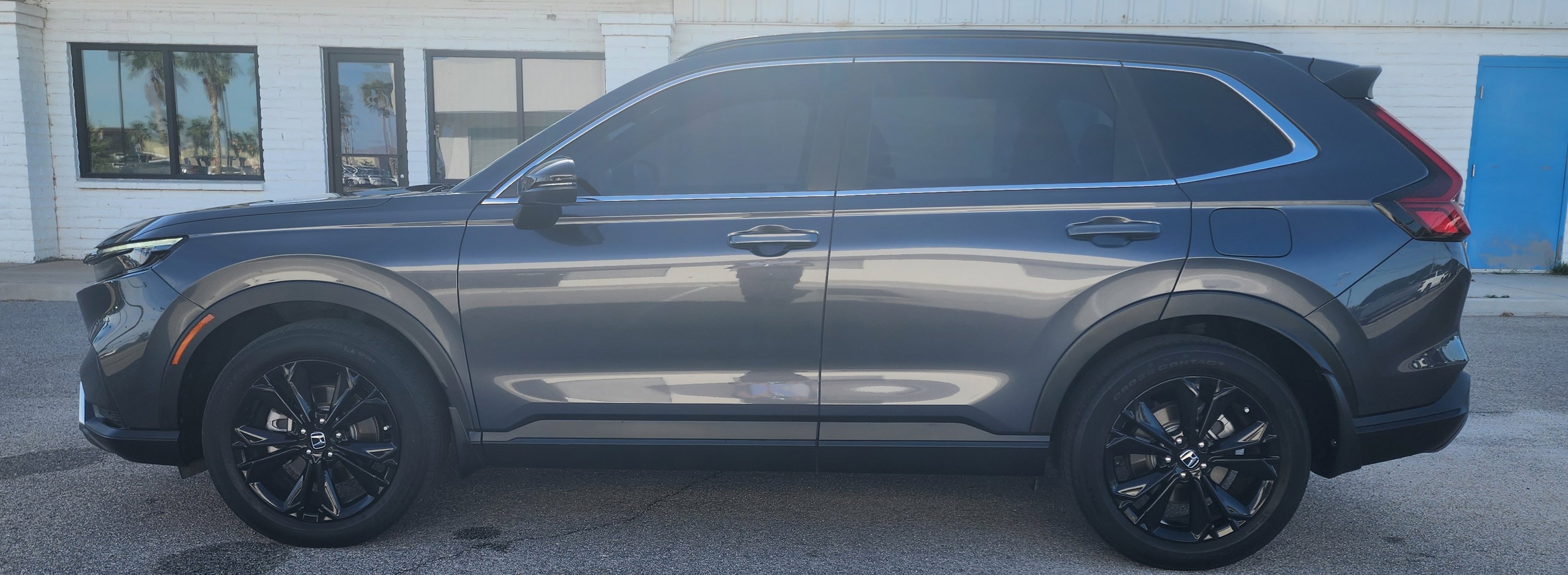 Used 2024 Honda CR-V Sport Touring image 8