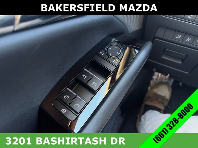New 2026 MAZDA MAZDA3 Hatchback w/Premium Plus Pkg image 8