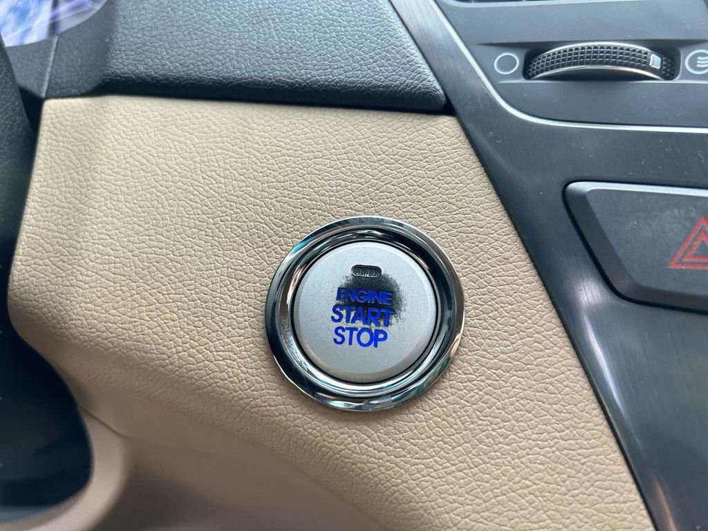 Used 2015 Hyundai Sonata Limited w/ Option Group 02 image 33