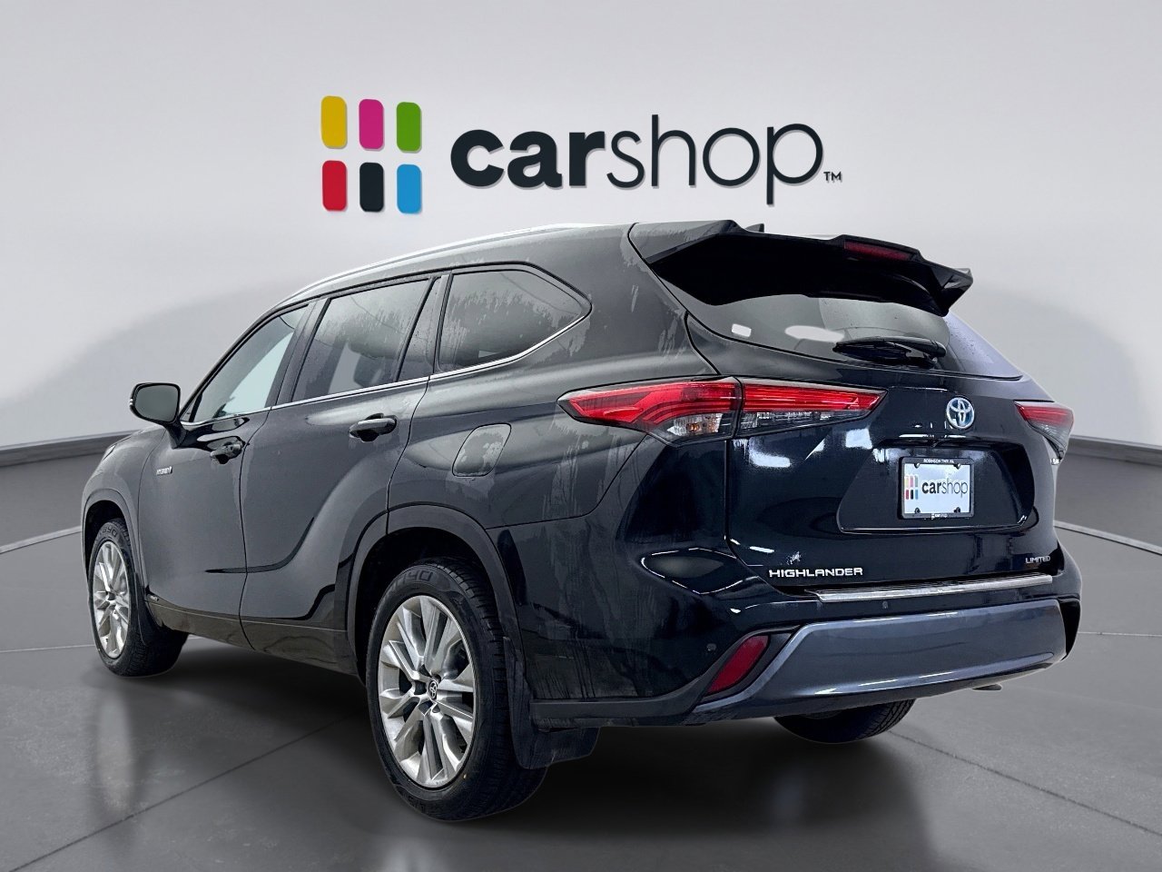 Used 2020 Toyota Highlander Limited image 3